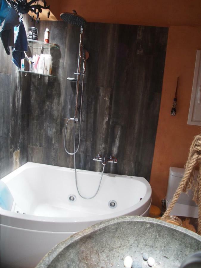 Style And Comfort 8 Min From Acropolis Museum By Yha Athen Exterior foto